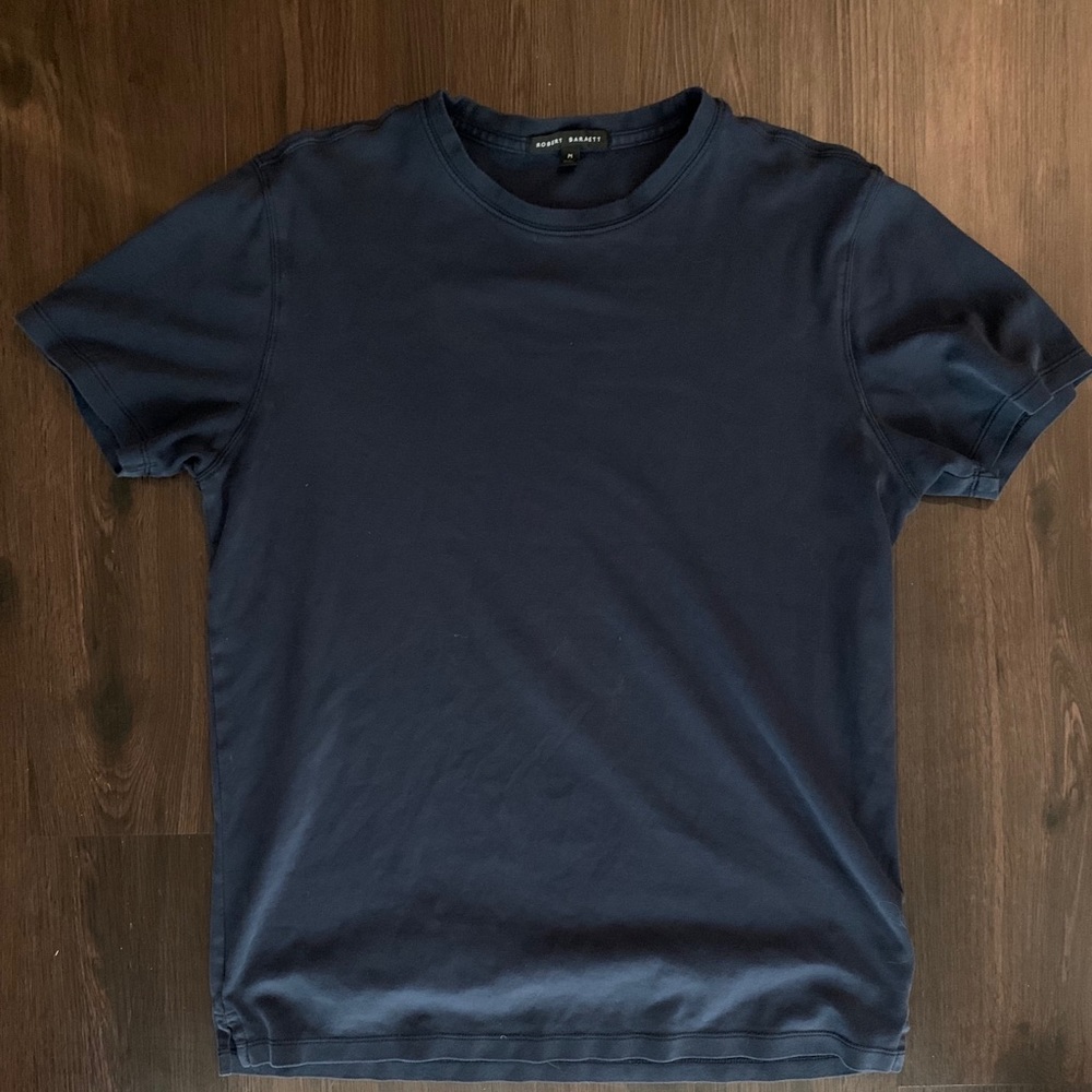 Robert barakett like new tshirt